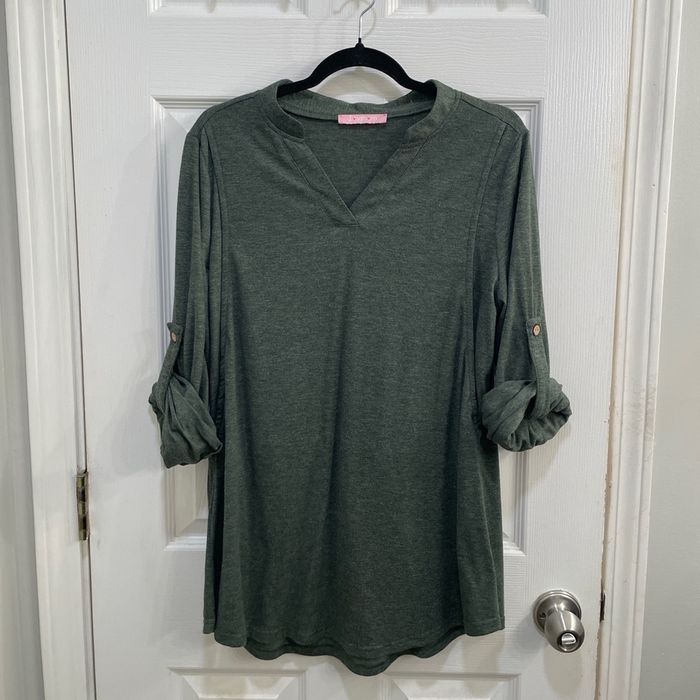 Joymom Green V-Neck Nursing Tunic Top